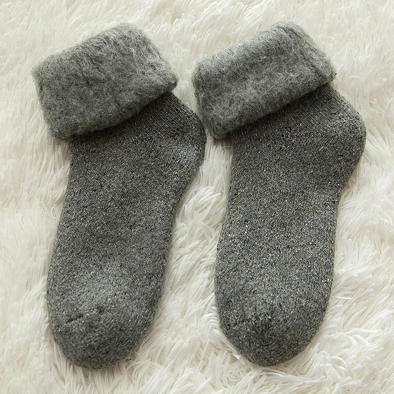 47233072595227